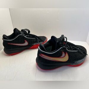 Nike LeBron XX 20 Black/Black/University Red/Trinity Bred GS Size 4y DQ8651-001